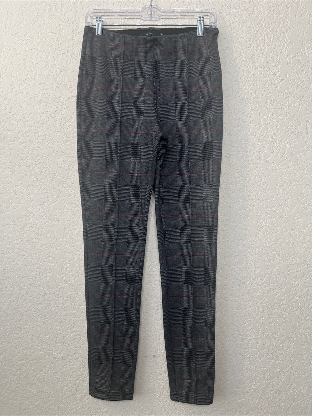 Tahari Women’s Medium Gray and Red Plaid Skinny Pants